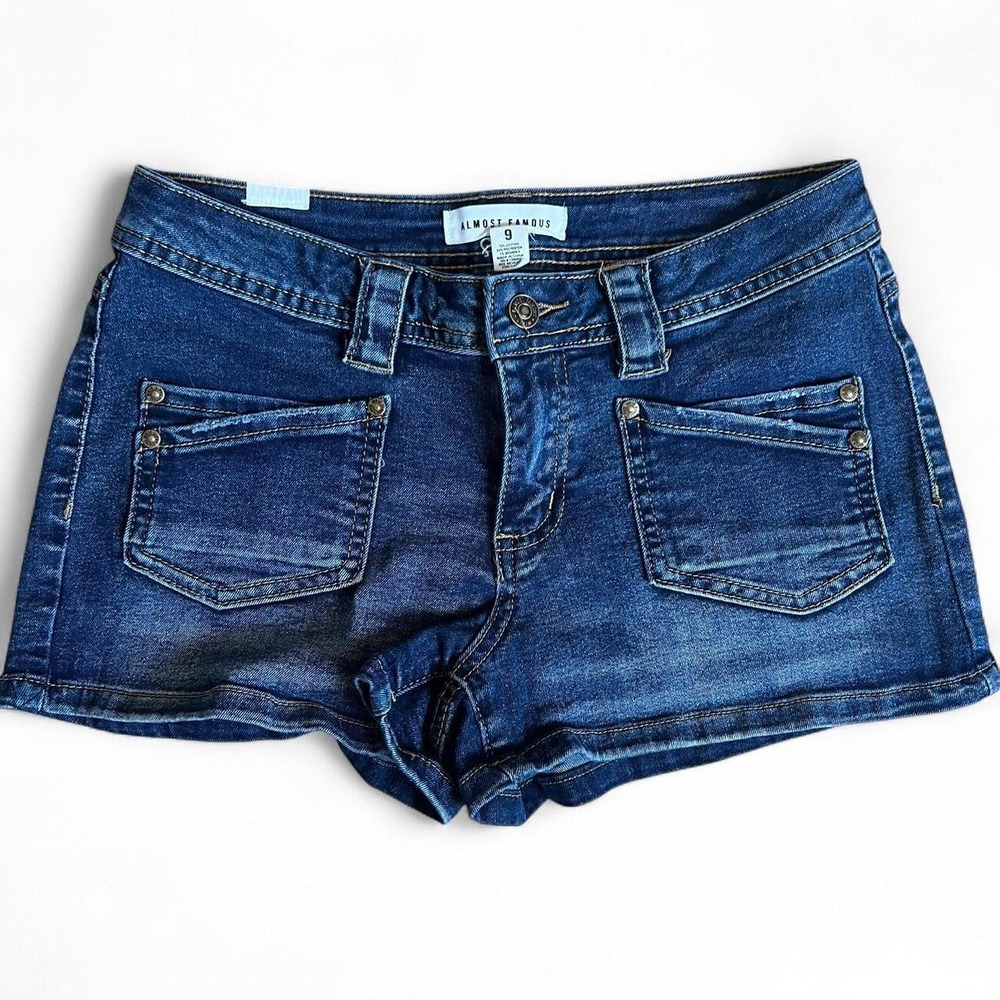 Almost Famous Size 9 Denim Dark Wash Shorts Preppy Y2K